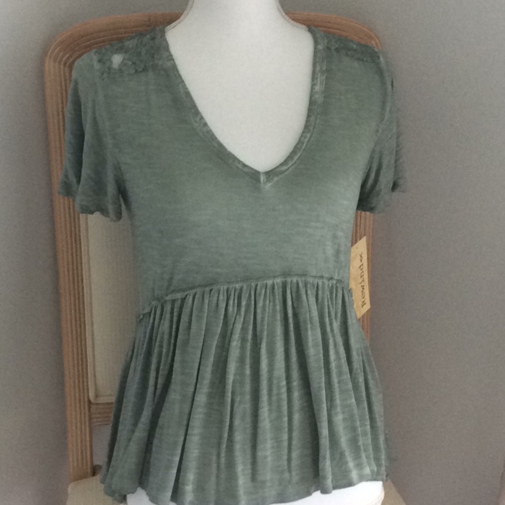 REWIND peplum lowcut ruffle tee loose bottom pleated Sz XS NWT